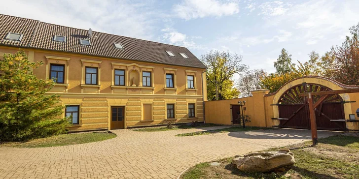 Tři pohodové dny na statku u Krušných hor s polopenzí a vyjížďkou na koni
