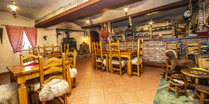 Tři pohodové dny na statku u Krušných hor s polopenzí a vyjížďkou na koni