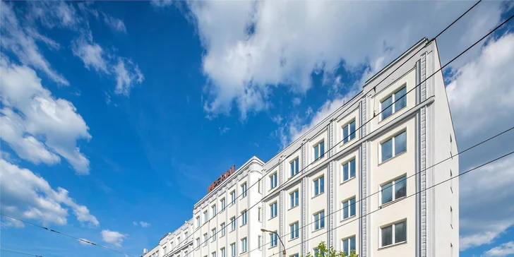 Noc v designovém pokoji 4* Grand Hotelu Imperial s degustační večeří