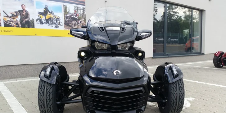Užijte si jízdu: zapůjčení tříkolky Can-Am Spyder či Ryker na 2 hod. i 2 dny