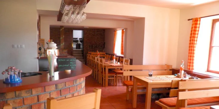 V hotelové restauraci si pochutnáte na polopenzi.