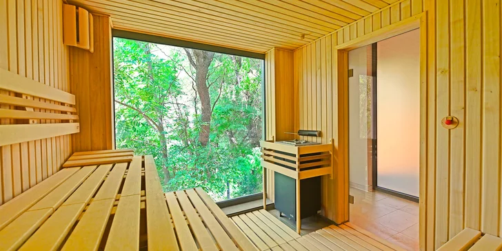 Wellness najdete v centru Brna – jen 250 m od zastávky Schodová.