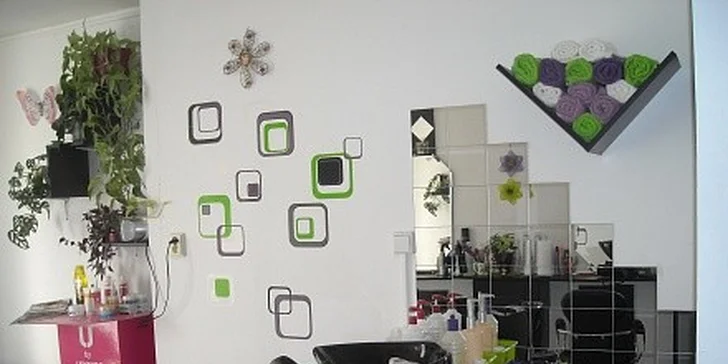 Dokonalý střih, mytí vlasů s maximální výživou vlasů a stylingem