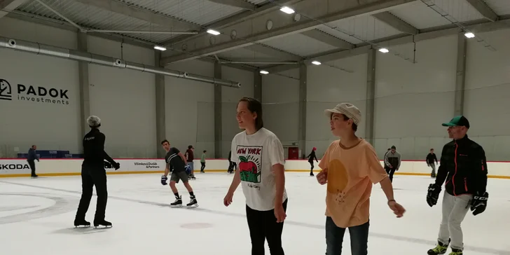 Icerink: výuka bruslení pro dospělé