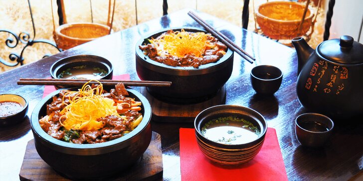 3chodové asijské menu: polévka miso, udon nudle s hovězím a dezert mochi
