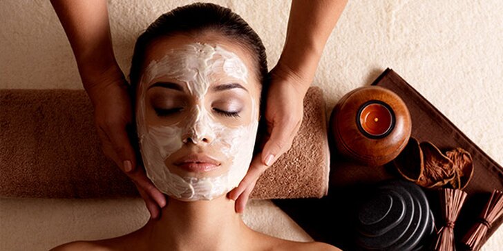 Luxusní liftingové kosmetické ošetření včetně masáže obličeje a dekoltu