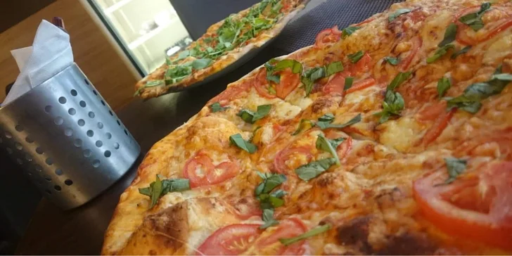 Italská dobrota: 2 nebo 3 pizzy dle vlastního výběru