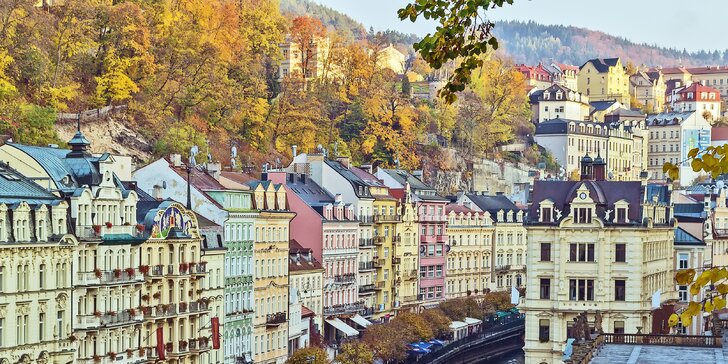 Podzimní nebo zimní lázeňský odpočinek: 3–5 dní v centru Karlových Varů