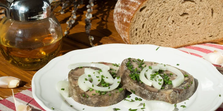 Romantika poblíž Hluboké nad Vltavou: wellness, polopenze i výlet lodí