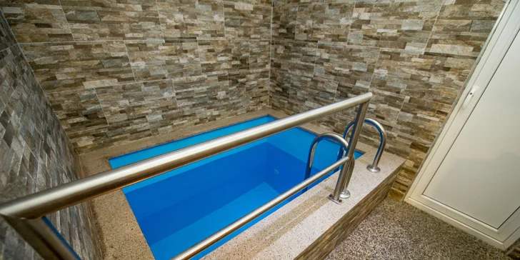 Relax v privátním wellness se saunou, vířivkou nebo obojím
