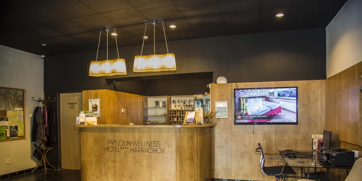 Pohodový pobyt v Harrachově: moderní hotel, relax, polopenze a spousta výletů