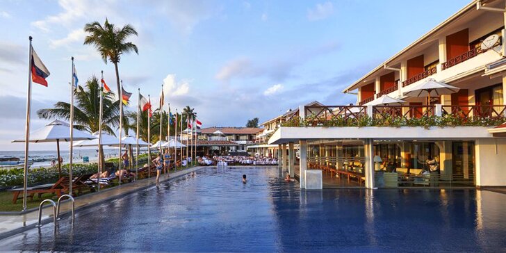 3* hotel se 2 bazény na Srí Lance pro nenáročné: 6–12 nocí, přímo na pláži