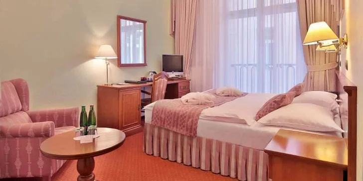 4* pobyt v centru Karlových Varů pro dva: wellness, jídlo a sleva na procedury
