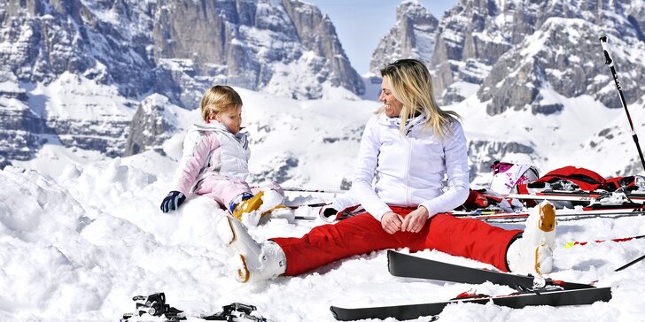 Lyžování v italských Alpách: 50 km sjezdovek a 3* hotel jen 60 m od lanovky