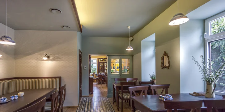 Dárkový voucher na cokoli z menu vyhlášené restaurace v hodnotě až 1500 Kč