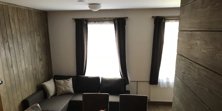 Pobyt na Jičínsku v krásném apartmánu pro 4 osoby s privátním wellness