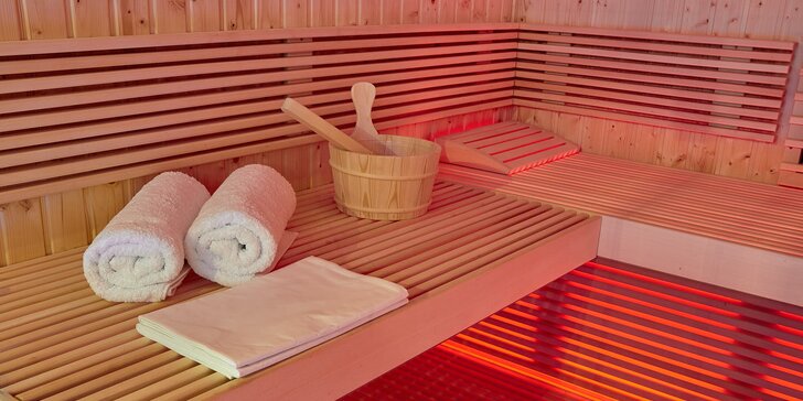 90 minut v privátním wellness s vířivkou a finskou saunou až pro 4 osoby