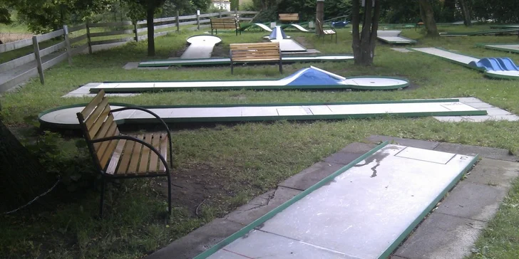 1,5 hodiny minigolfu pro dva i pro rodinu
