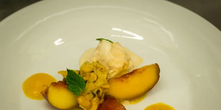 5chodové degustační menu pro dva v luxusní restauraci v centru Krumlova