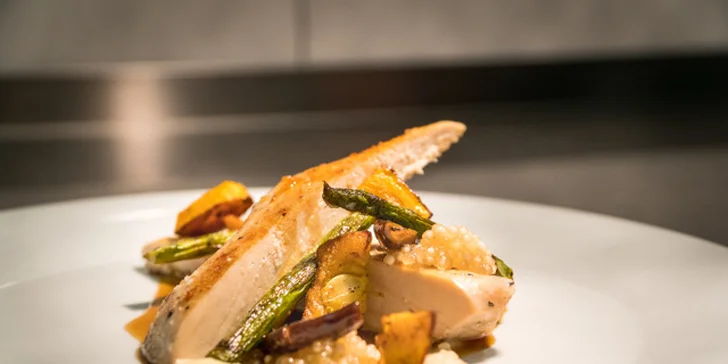 5chodové degustační menu pro dva v luxusní restauraci v centru Krumlova