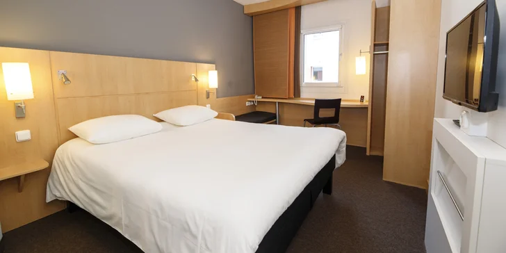 V centru města vás přivítá hotel Ibis Old Town.