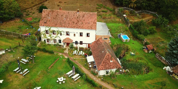 Božský klid jako u babičky: 2 noci ve skleněném apartmá, snídaně i sauna