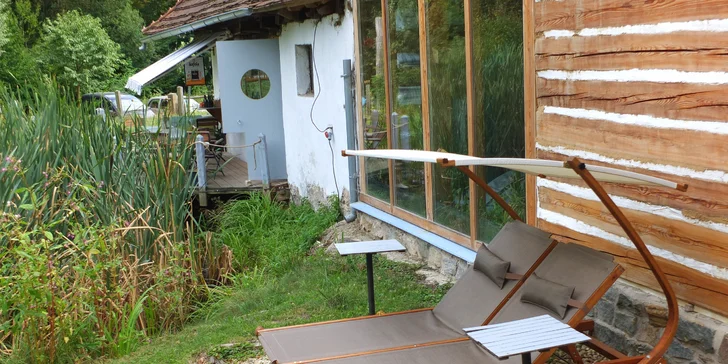 Božský klid jako u babičky: 2 noci ve skleněném apartmá, snídaně i sauna