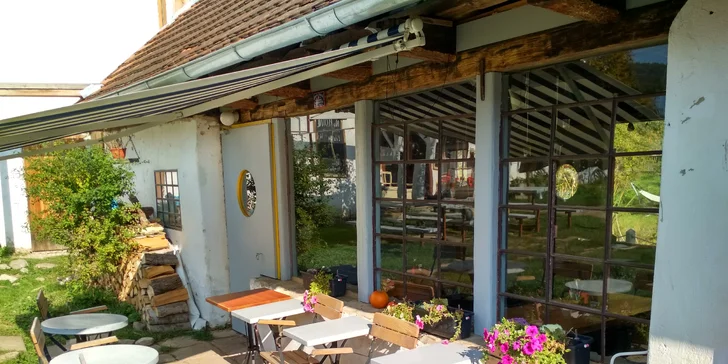 Božský klid jako u babičky: 2 noci ve skleněném apartmá, snídaně i sauna