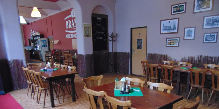 Skvělý oběd: kuřecí nugety v kukuřičné krustě s hranolky a domácí tatarkou