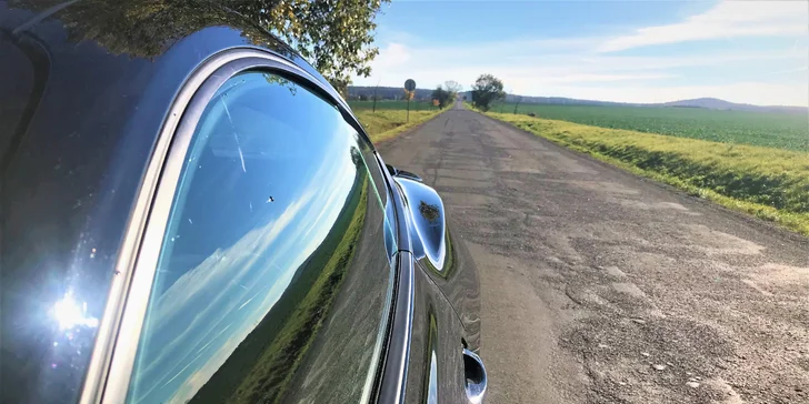 Adrenalin za volantem: jízda v legendárním sporťáku Ford Mustang 2015