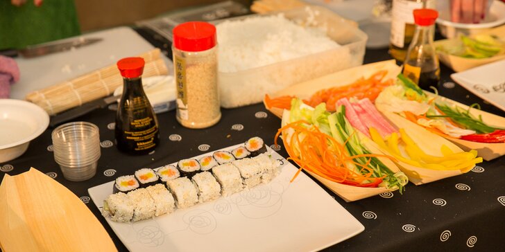Kurz přípravy sushi v Brně, Blansku a Praze: teorie, praxe, degustace i sushi na doma
