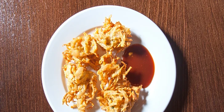 Autentické nepálské menu: masové i vegetariánské speciality pro 1 nebo 2