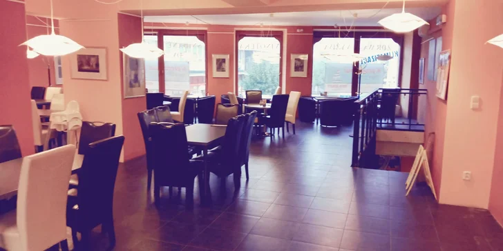 Skvělá indická hostina: 3chodové menu podle výběru pro 2 osoby