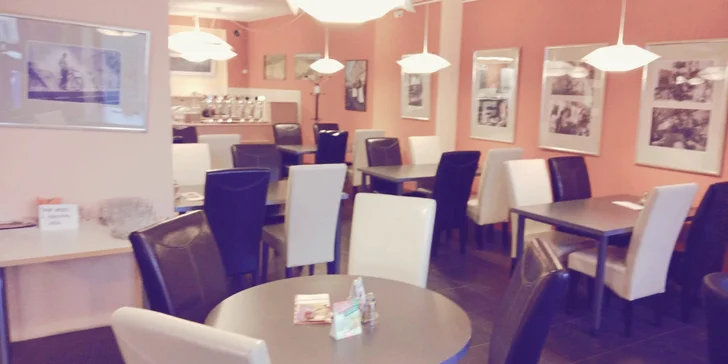 Skvělá indická hostina: 3chodové menu podle výběru pro 2 osoby