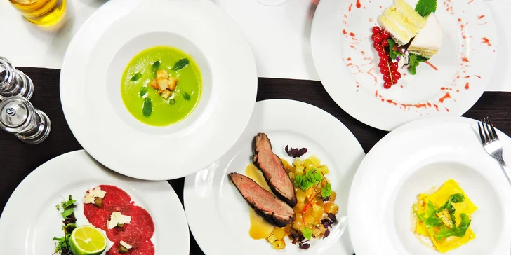 Degustační zážitek: 5chodové menu pro dva s výhledem na Brno
