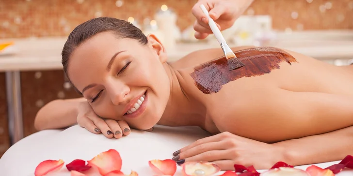 Voňavá masáž, peeling a čokoládový zábal dle výběru: pomeranč, banán, malina či levandule