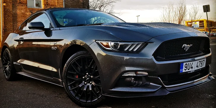 Jízda v Mustangu GT 5.0: až 60 min. spolujízdy či řízení i zapůjčení na den