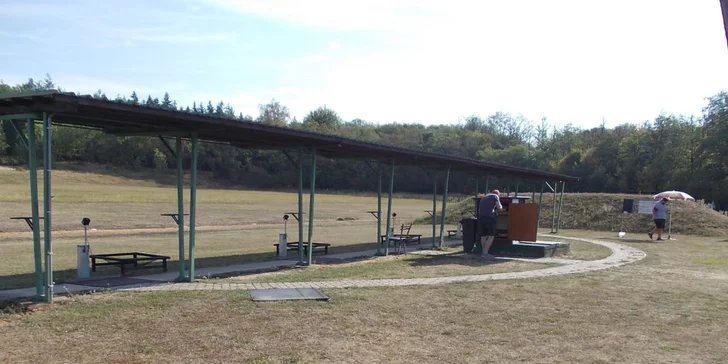 Otestujte svou přesnost: Střelba ze sportovní brokovnice na 25 terčů
