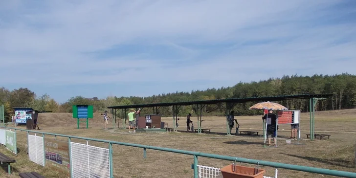 Otestujte svou přesnost: Střelba ze sportovní brokovnice na 25 terčů