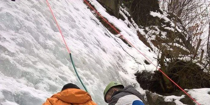 3hodinový kurz ledolezení vč. zapůjčení výbavy a marocká večeře pro 2 osoby