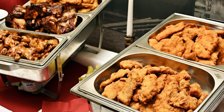Dejte si, na co jen máte chuť: All you can eat v restauraci u Karlova mostu