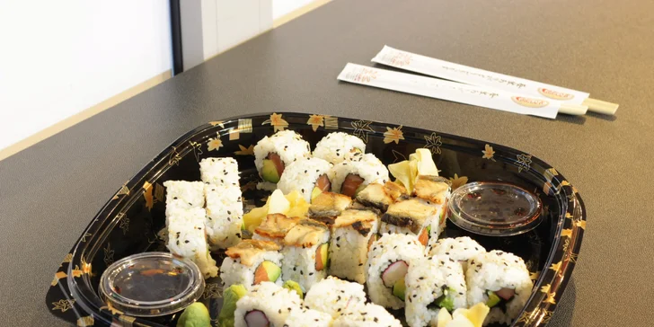 Japonsko v Ostravě: 13, 32 i 43 ks sushi s tuňákem, olihní i hřebenatkou