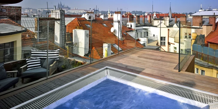 Prémiový pobyt v 5* hotelu: střešní vířivka i luxusní balíček s wellness