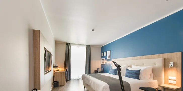 Poznejte Budapešť: moderní 4* hotel v centru, snídaně a neomezeně sauna