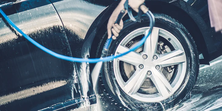 Bezkontaktní automytí s nabitou VIP kartou v hodnotě 240–7000 Kč