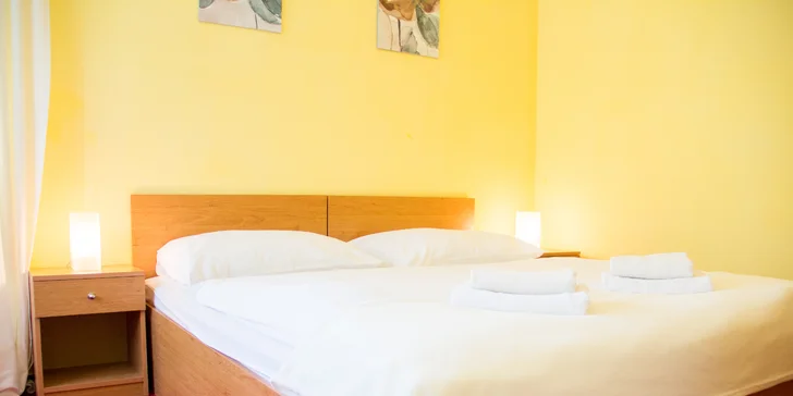 Oddych v centru Luhačovic: apartmán ve vile, polopenze i vstup do bazénu