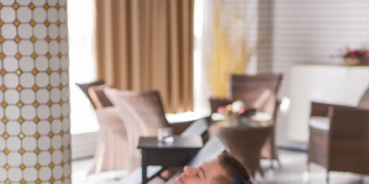 Večer se vším všudy: 60 min. privátního wellness a tříchodová večeře pro dva