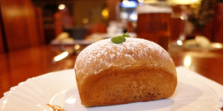 Zabijačkové menu pro 2 osoby: ovarová polévka, zabijačkový guláš i pivo