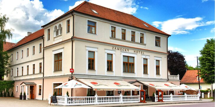 Adventní pobyt u zámku Vranov nad Dyjí s polopenzí a výletem do Vídně
