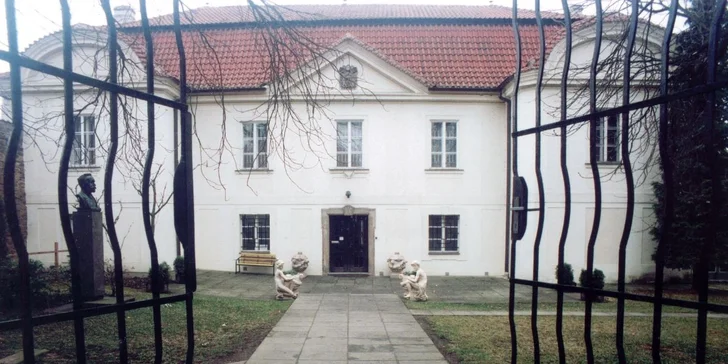 1+1 Vstupenka zdarma na výstavu Žena a její svět v době první republiky